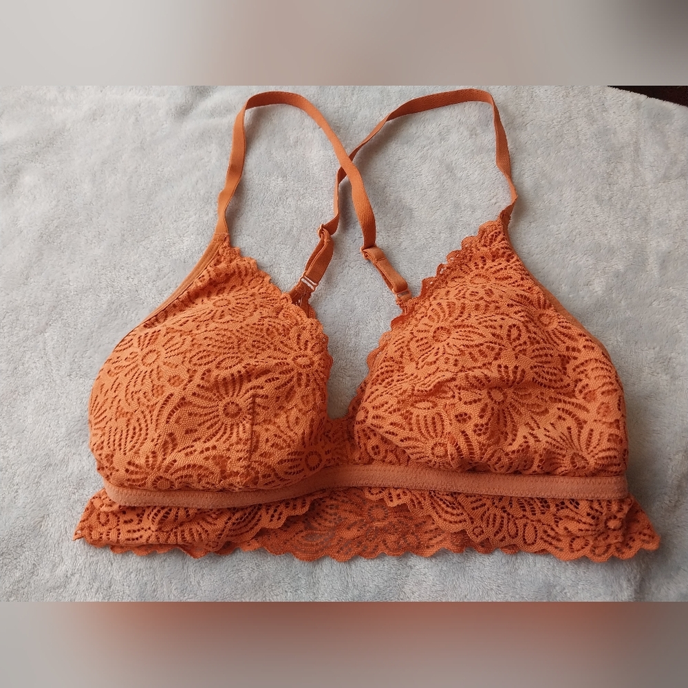 Small orange/rust racerback bra